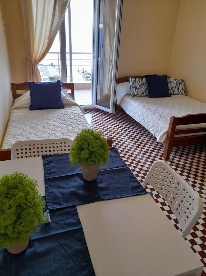 Isalos Apartments Studios Néoi Epivátai Eksteriør billede